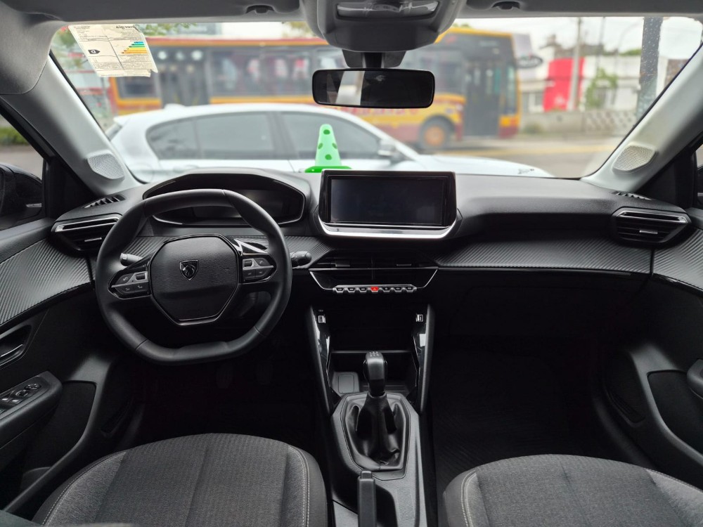Peugeot 208 Allure 1.6 — foto 2